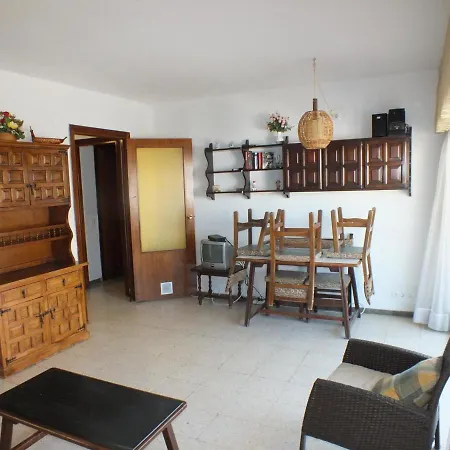 Santa-margarita: 2 Habitaciones, Piscina, Cerca De La Playa - Es-204-17 *